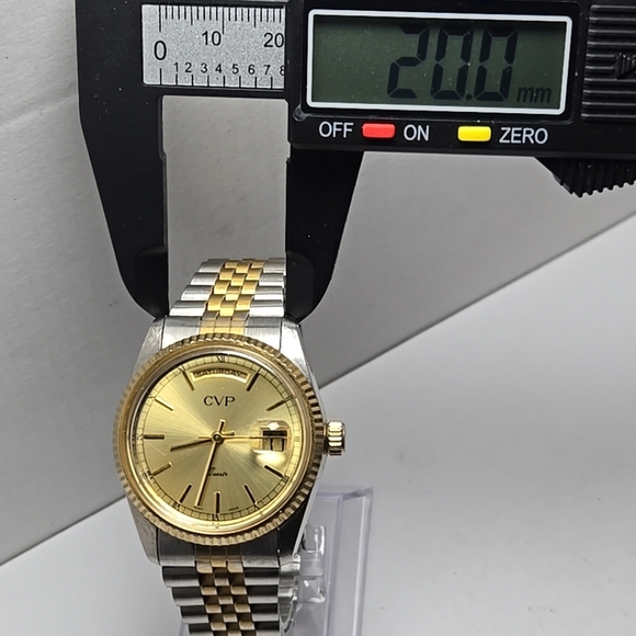 CVP Presidential Quartz Watch Men Two Tone Fluted Bezel Day Date New Battery - Picture 5 of 11